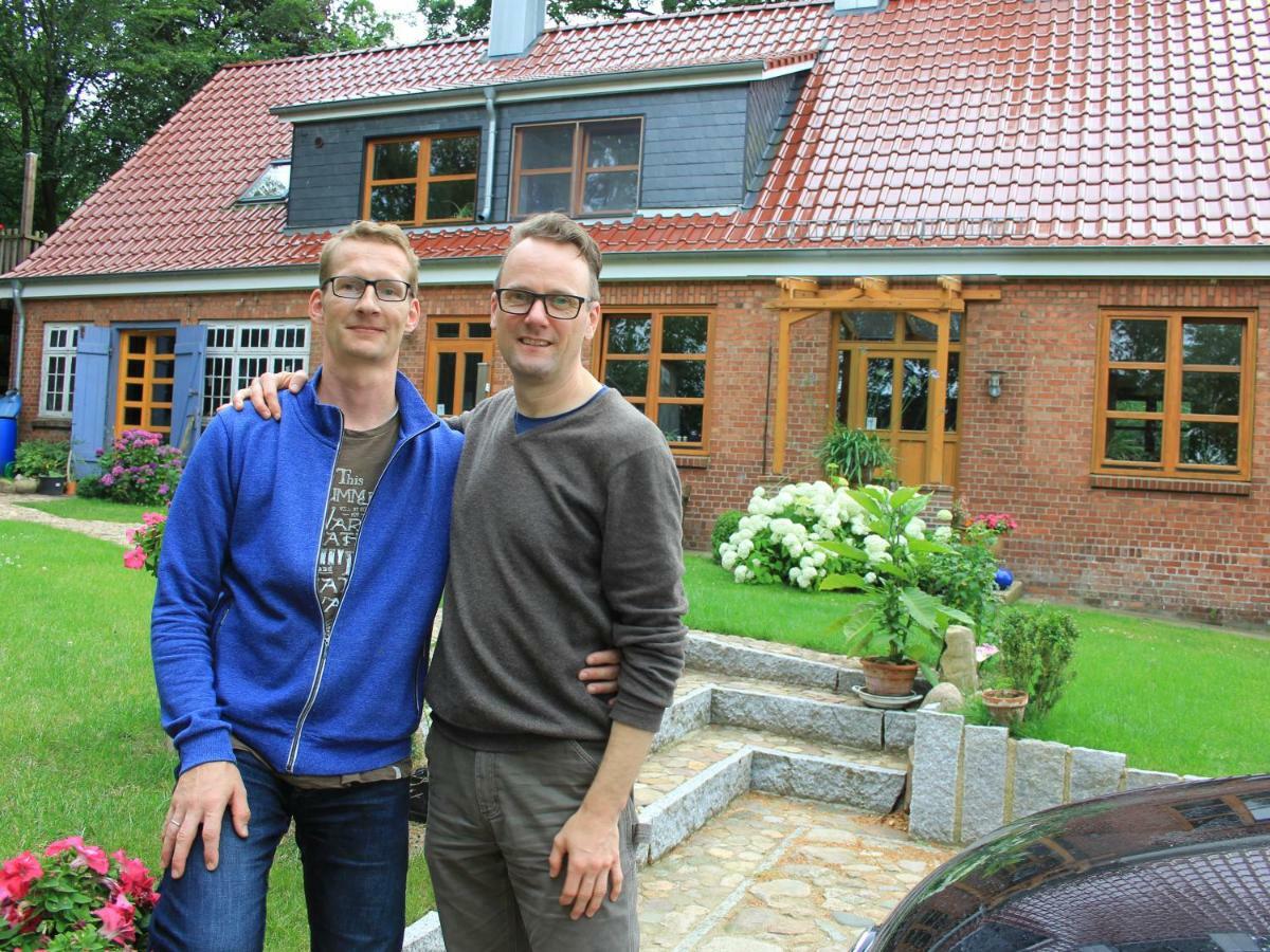 Hof Rahlf Im Naturpark Aukrug Hennstedt  ภายนอก รูปภาพ